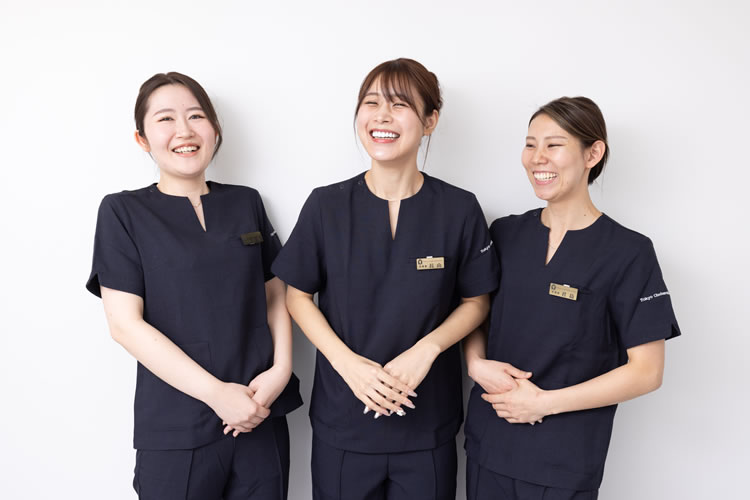 笑顔の看護師たち